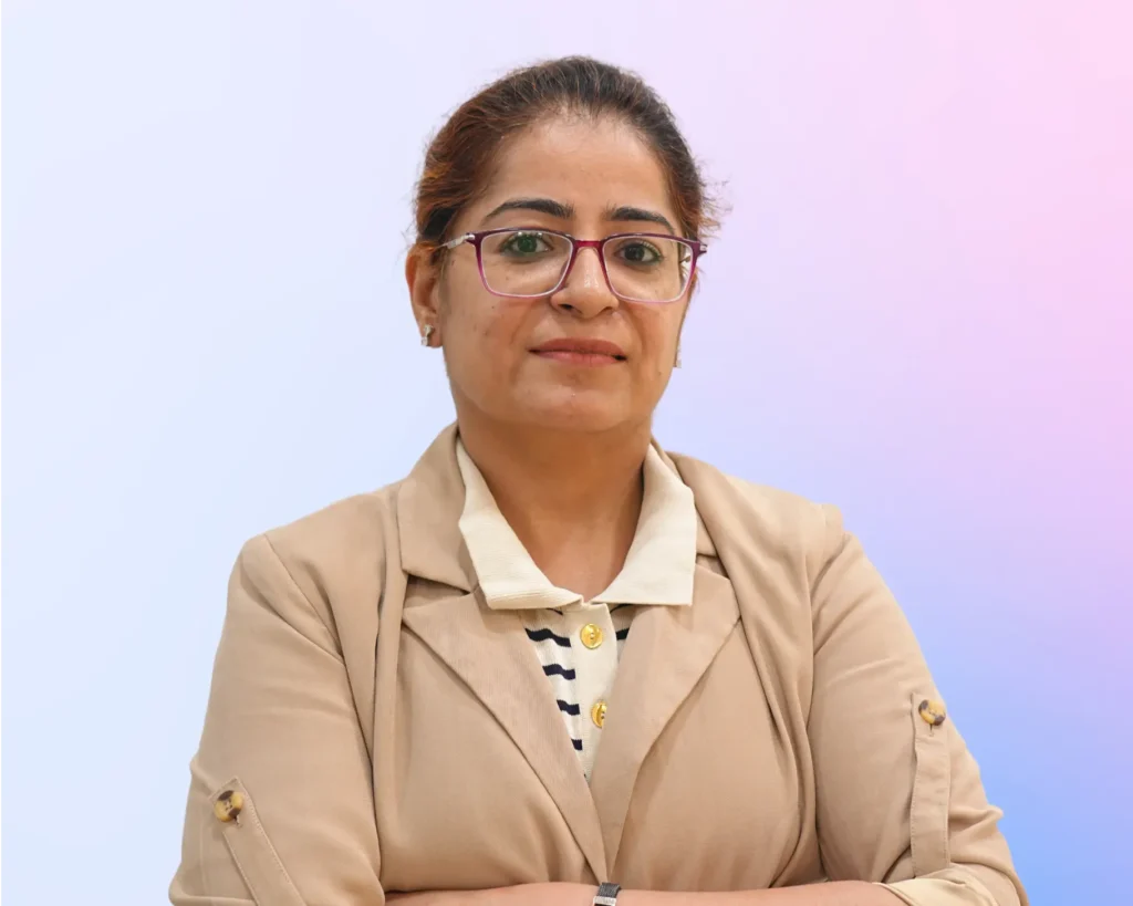 Dr. Astha Chakravarty - Fertility Specialist in faridabad
