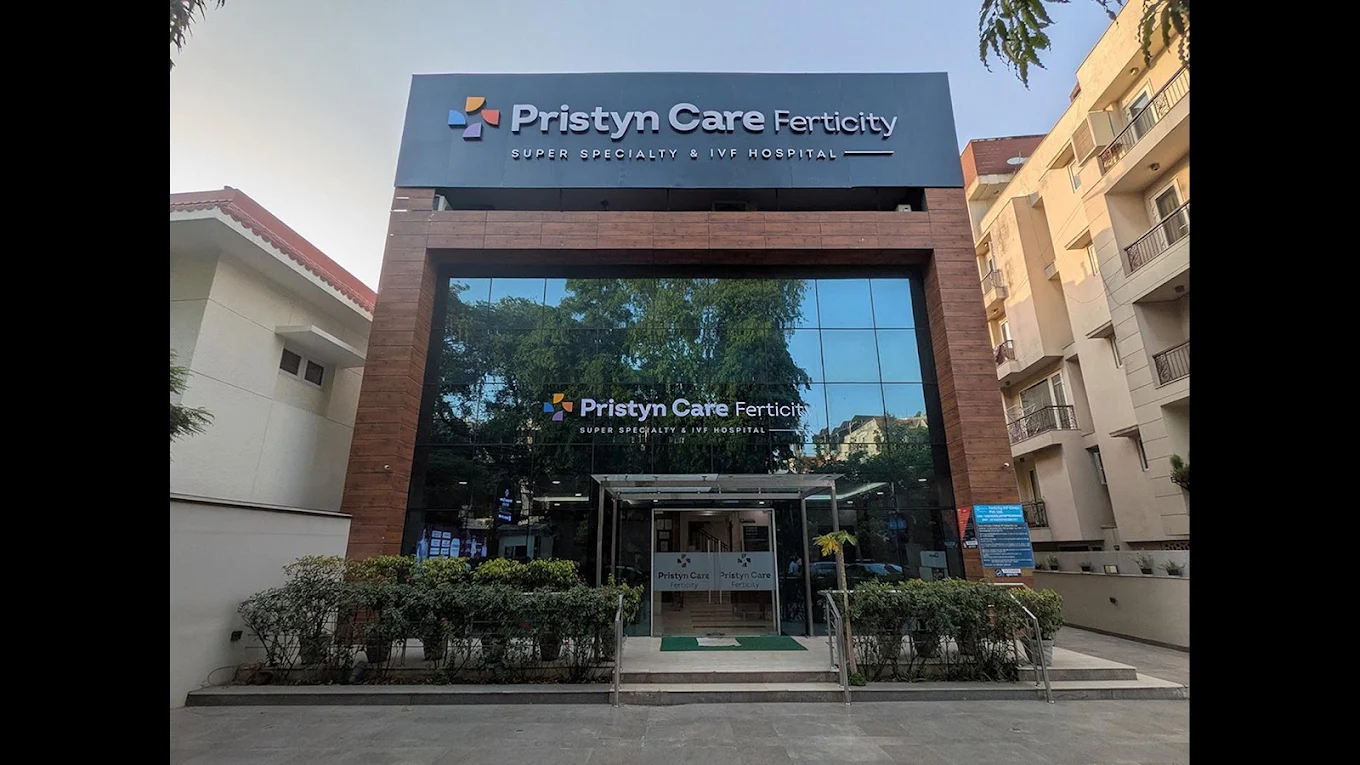 Pristyn Care Ferticity IVF & Fertility Clinics - IVF Center